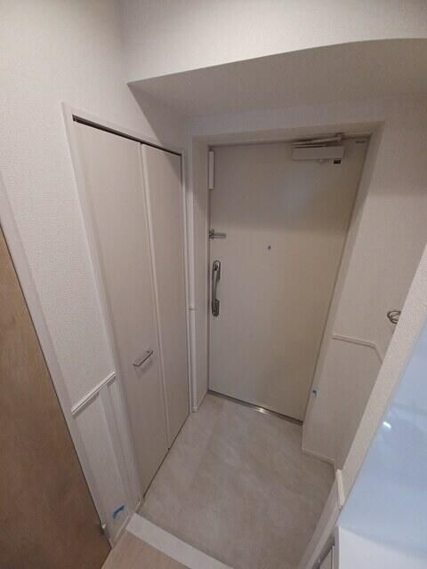 スアヴィス谷在家の玄関