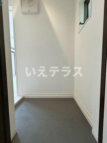 KARIN蓮宮通の玄関