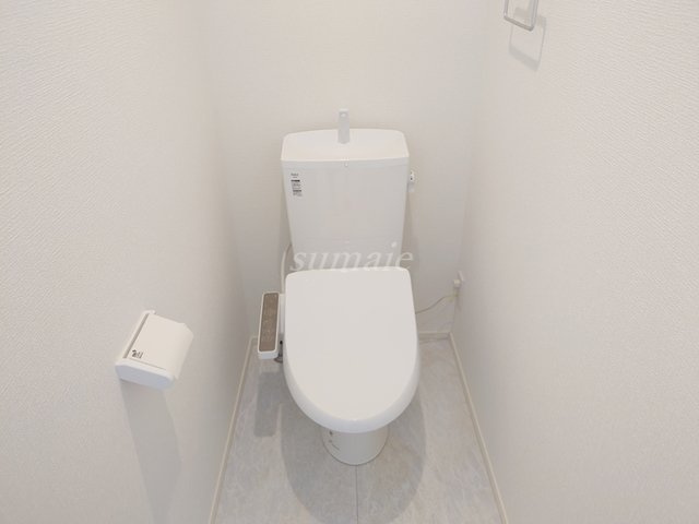 ブランシェのトイレ|温水洗浄機能付きトイレです☆
