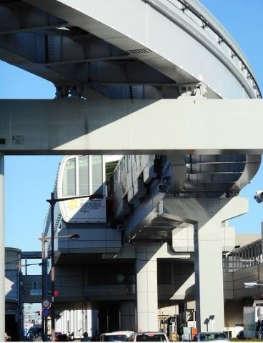 エルヴィータ　ＳＡＩＷＡＩの周辺|泉体育館駅まで850m