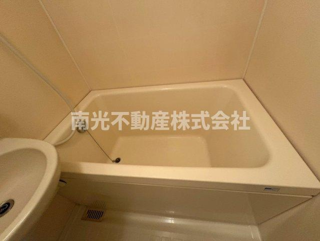 コーニッシュ長瀬の浴室