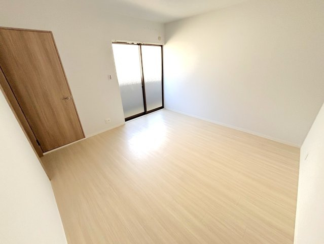 広島市南区宇品西２丁目の一戸建ての内装