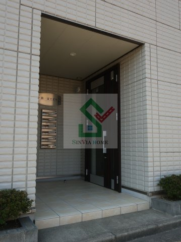 第一富士ビルのエントランス
