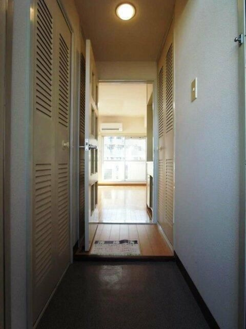 ハイネス要町の玄関