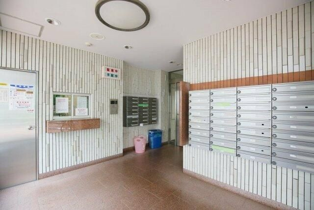 ハイネス要町のエントランス