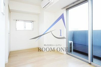 グラン・エスポワールの居間・リビング|洋室のお部屋です。