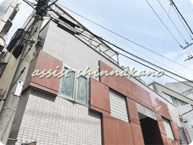 田村ビルのエントランス