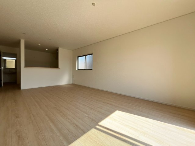 川越市新宿町第8　新築戸建　全5棟　クレイドルガーデンの居間・リビング|2026.8.24撮影