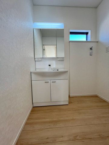 川越市新宿町第8　新築戸建　全5棟　クレイドルガーデンの独立洗面台|2026.8.24撮影