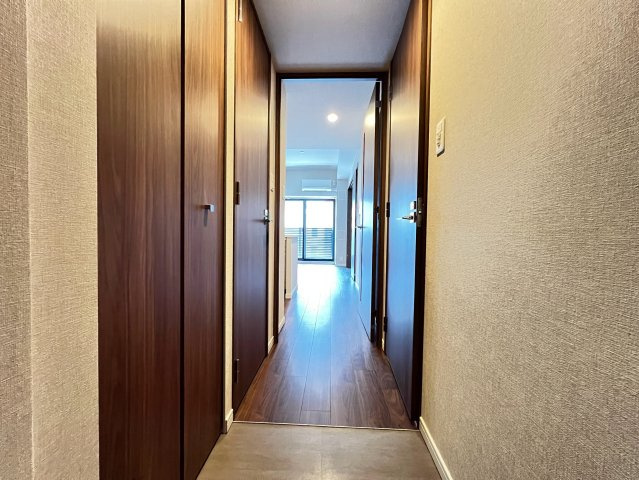 S-RESIDENCE阿波座chiaroの玄関