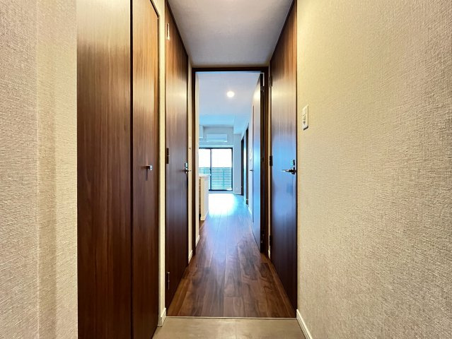 S-RESIDENCE阿波座chiaroの玄関