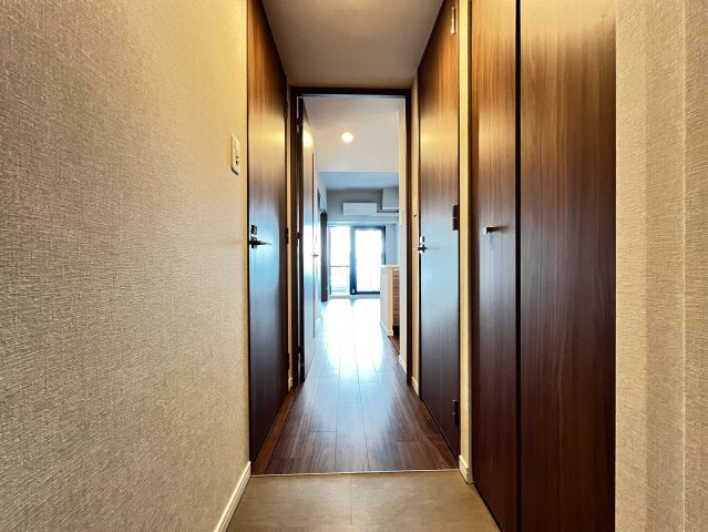 S-RESIDENCE阿波座chiaroの玄関