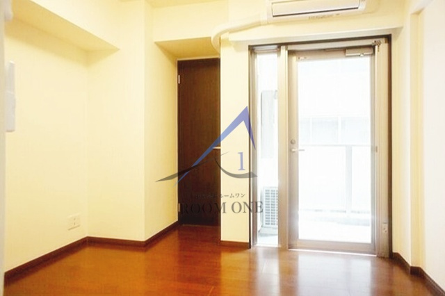 メゾンピオニー日本橋浜町の居間・リビング|洋室のお部屋です。