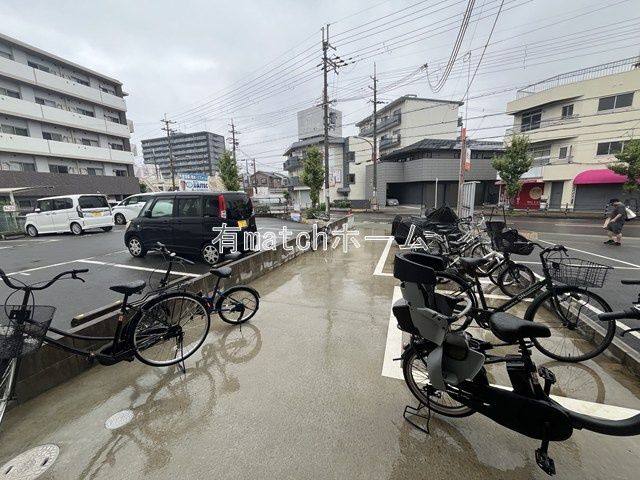 ACT池田本町の駐車場