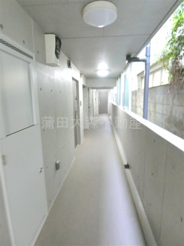 プラティーク下丸子のその他共用部分|1階共用廊下