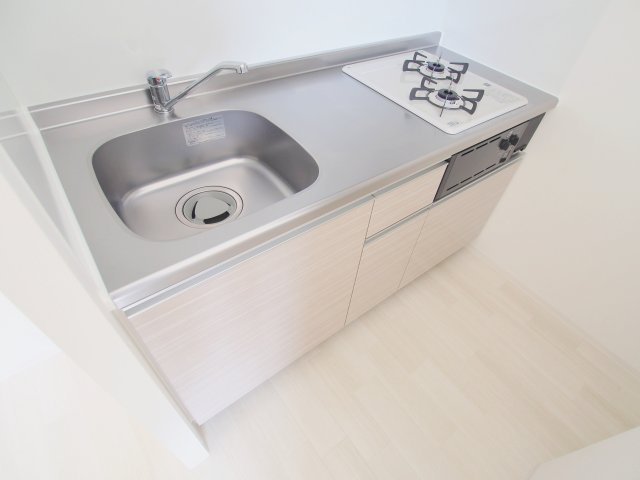 広島市安芸区船越南３丁目のアパートのキッチン