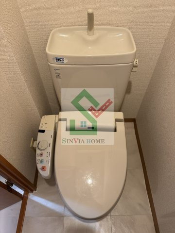 メゾンドクレフのトイレ