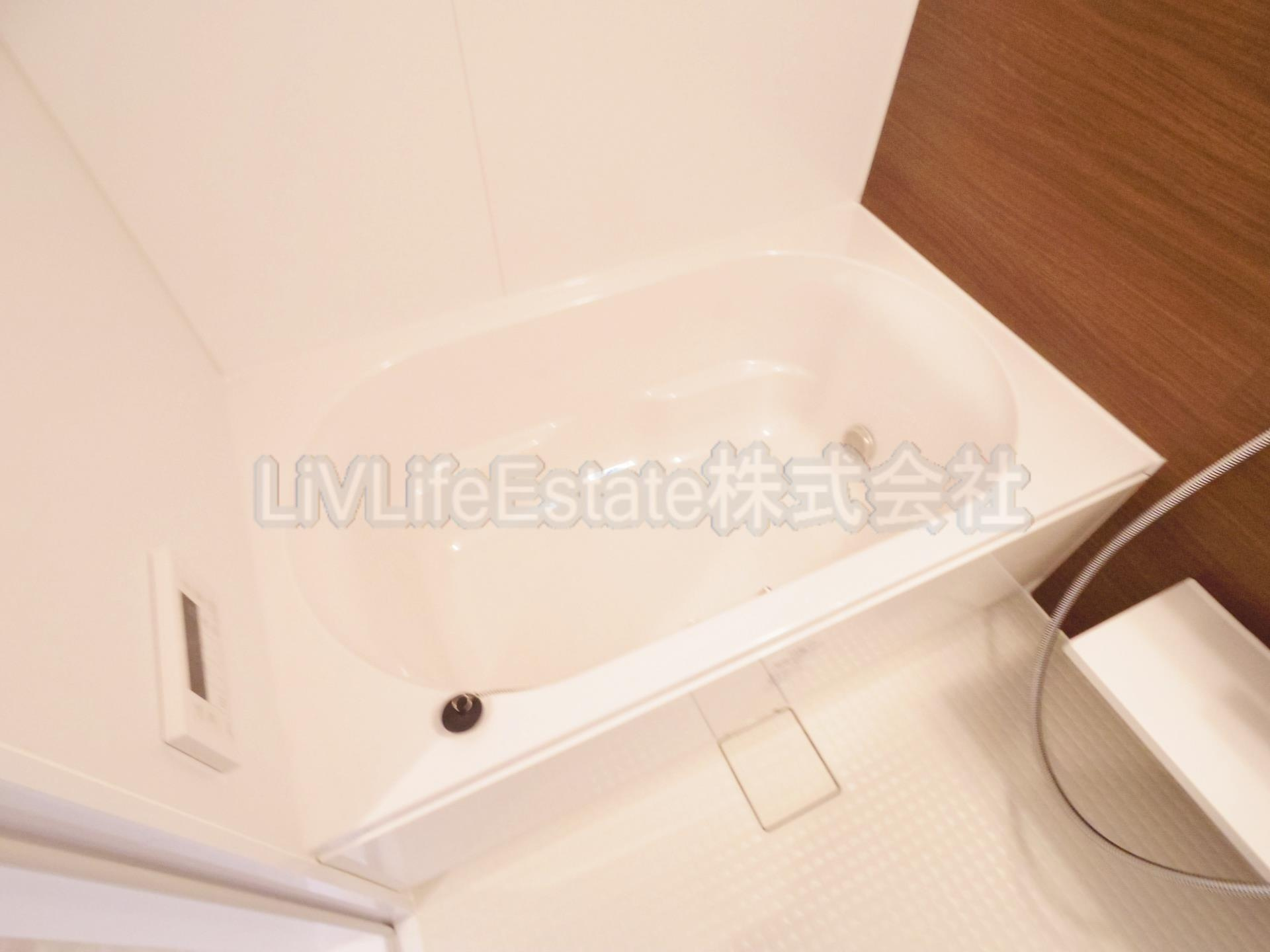 小平市たかの台のアパートの浴室