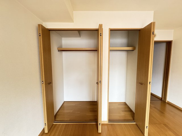 トーエーハイツの収納