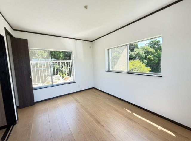 長生郡一宮町一宮　中古戸建の洋室|内外装リフォーム済み令和8年8月 敷地約78坪 駐車スペース4台分あり サーフスポット車約3分