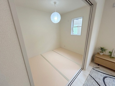 【和室】 | ☆☆新築分譲　いわき市小名浜定西　長期優良住宅　限定１棟－①！！　 | リビング横には洋風和室4.0帖！！