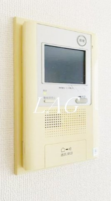 【セキュリティ】 | レクセル新子安 | モニター付きインターホンです。