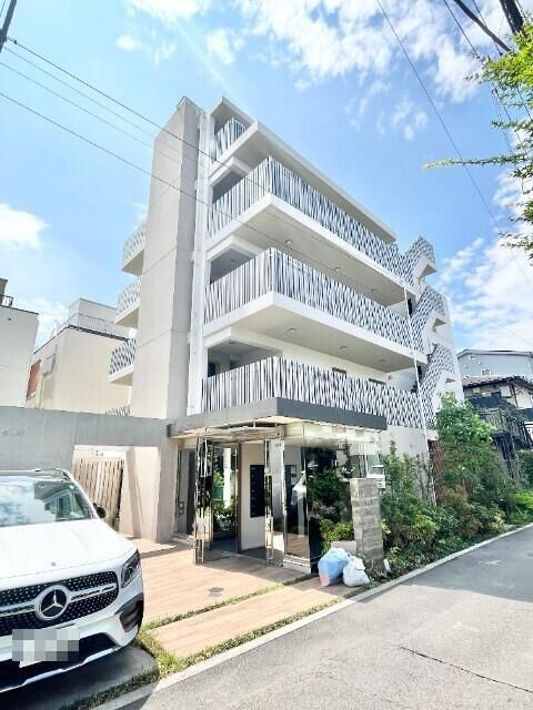 グランジュテ巣鴨の外観