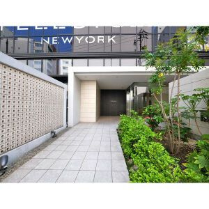 シエルブルー栄 のエントランス