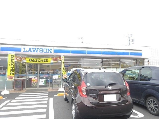 エクセレント・ヴィラ今泉Ｂの周辺|ローソン栃木平柳町二丁目店まで1000m