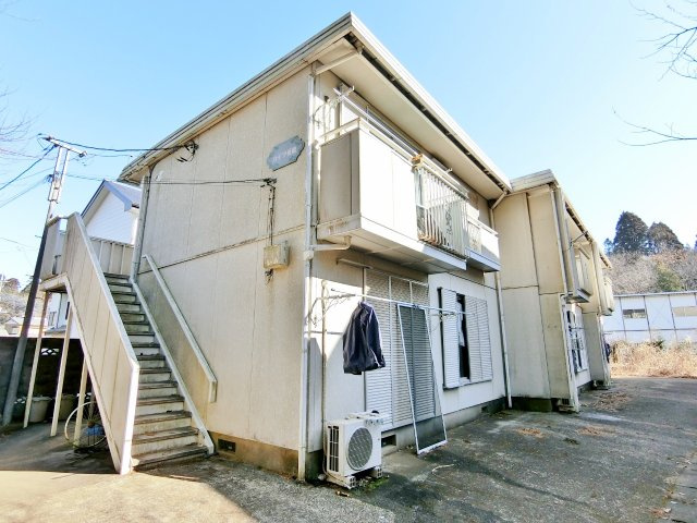 ハイツ板橋の外観
