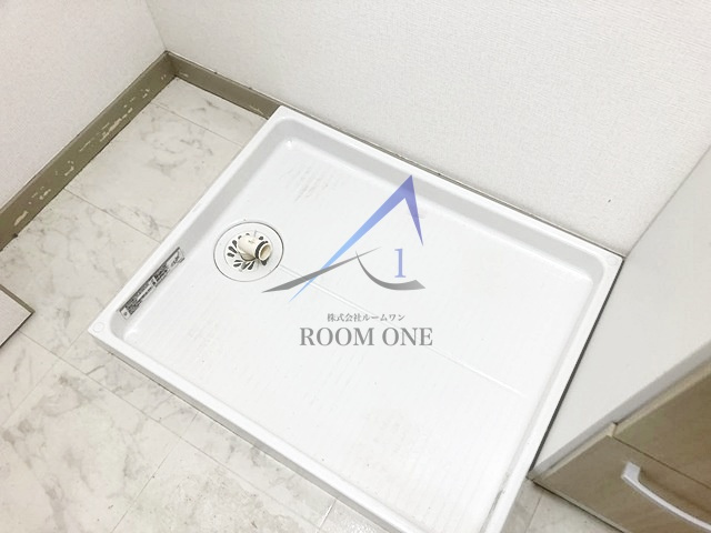 月岡ビルの設備|洗濯機置き場です。