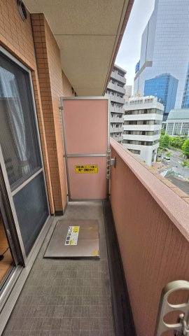 スカイコート浜松町のバルコニー
