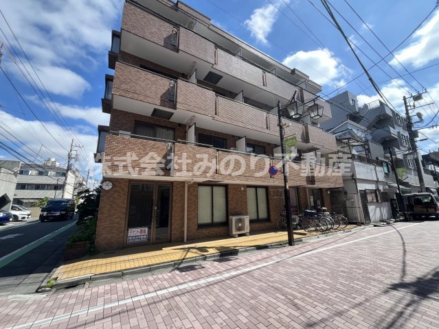 モンシェール新小岩の外観
