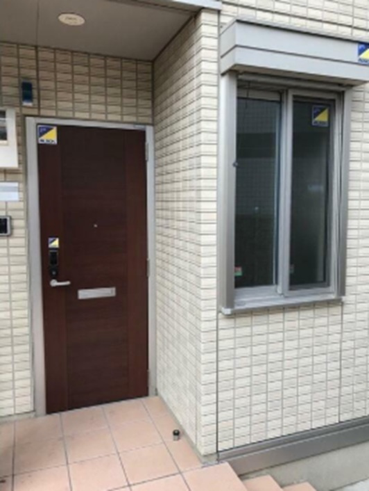 ラ　メゾネット　ヴェルトゥの玄関|玄関