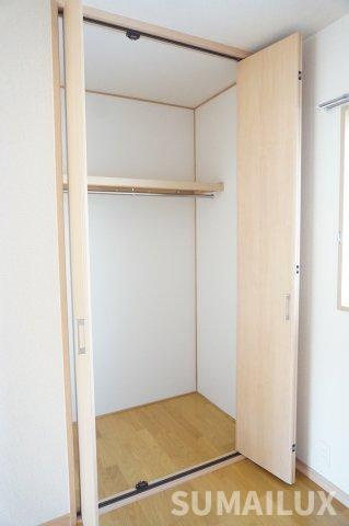 菊池郡菊陽町光の森１丁目の賃貸マンションの収納