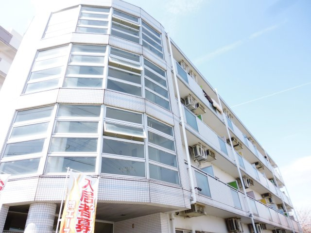 KCCハウスの外観