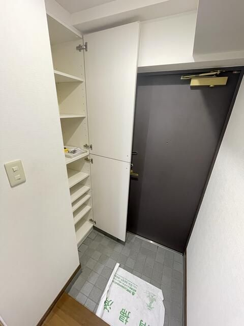セレブ南砂の玄関