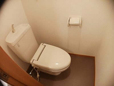 【トイレ】 | セレーノ　エテルノ | コンパクトで使いやすいトイレです