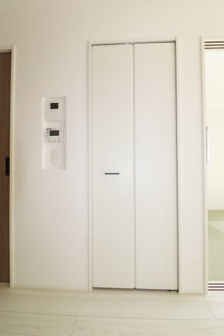 郡山市富田町字下西田　　　２号棟　　　富田西小学校、郡山第６中学区の和室|※同社施工例