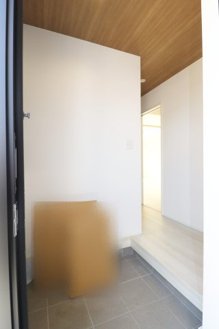 郡山市富田町字下西田　　　２号棟　　　富田西小学校、郡山第６中学区の玄関
