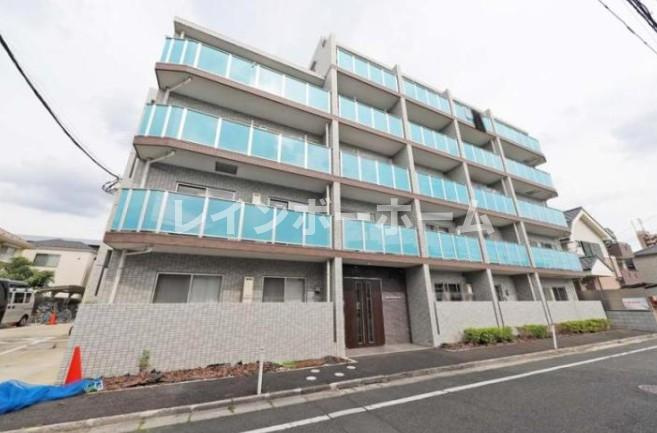 アーバンパーク六町の外観