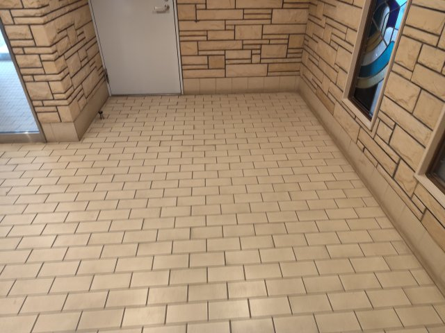 モンシェール新小岩のロビー