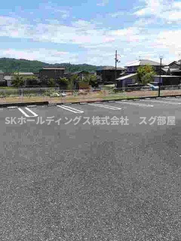 グラン・ソーレ　Ⅰの駐車場