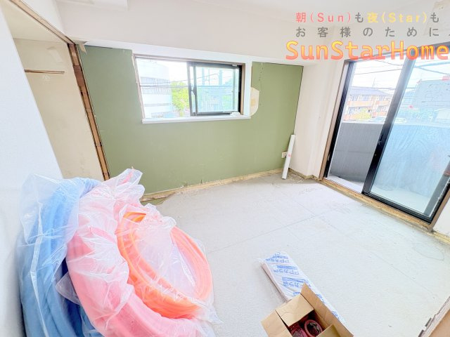【サンスターホーム】リーベスト青梅新町　リノベーション物件の洋室