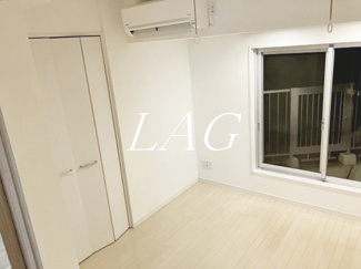 【居間・リビング】 | ＡＸＡＳ　ＴＯＫＹＯ　ＯＲＩＥＮＳ | 洋室のお部屋です。
