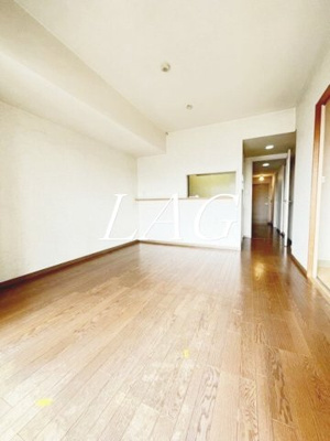 【居間・リビング】 | ライオンズプラザ亀有 | 洋室のお部屋です。