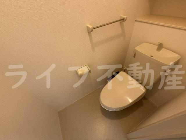 ラピスラズリのトイレ