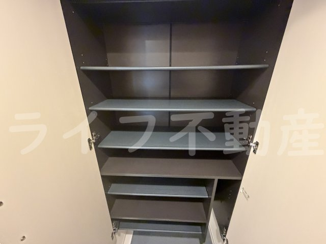 ラピスラズリの収納