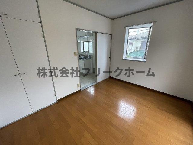 杉並区久我山４丁目の賃貸マンションの居間・リビング