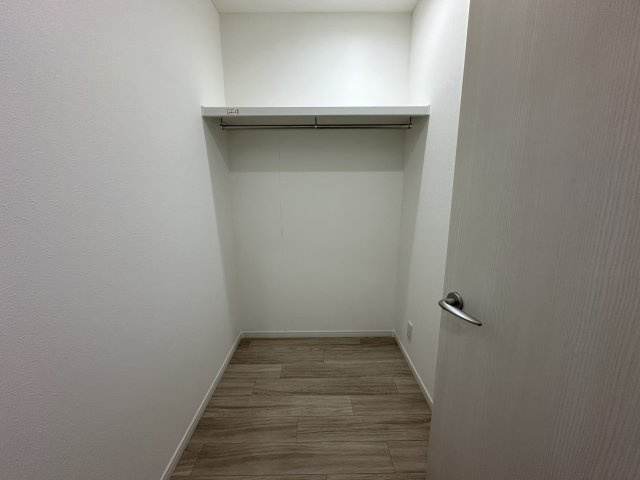 エルシー糀台1・401号棟の収納